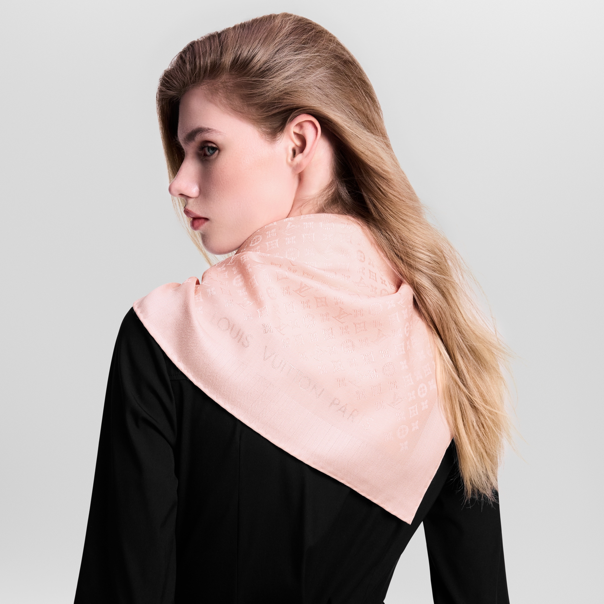 Evermore Shawl - Accessories - M77370 | Louis Vuitton